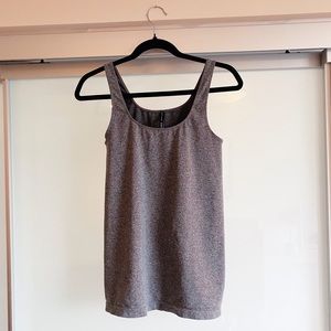 BABATON TANK TOP